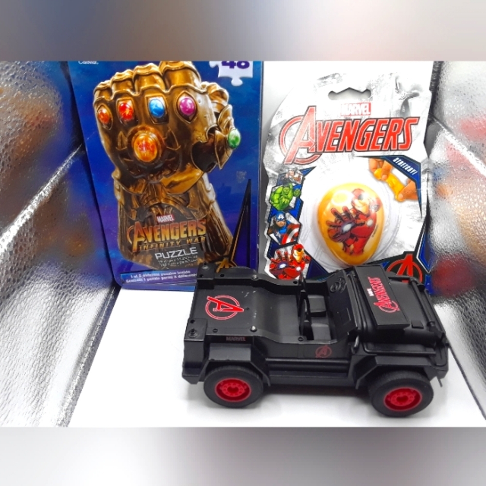 Avengers Lot  48 Piece Puzzle- Collectible Tin Box+ Putty +Jeep